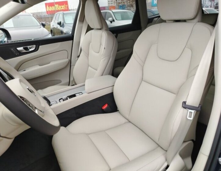 Volvo XC60 SUV 2,0 l 184 kw