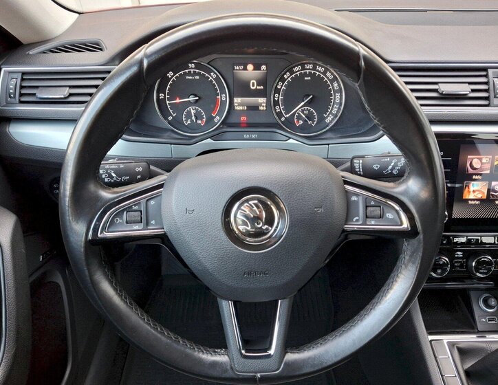 Škoda Superb Kombi 2,0 l 110 kw