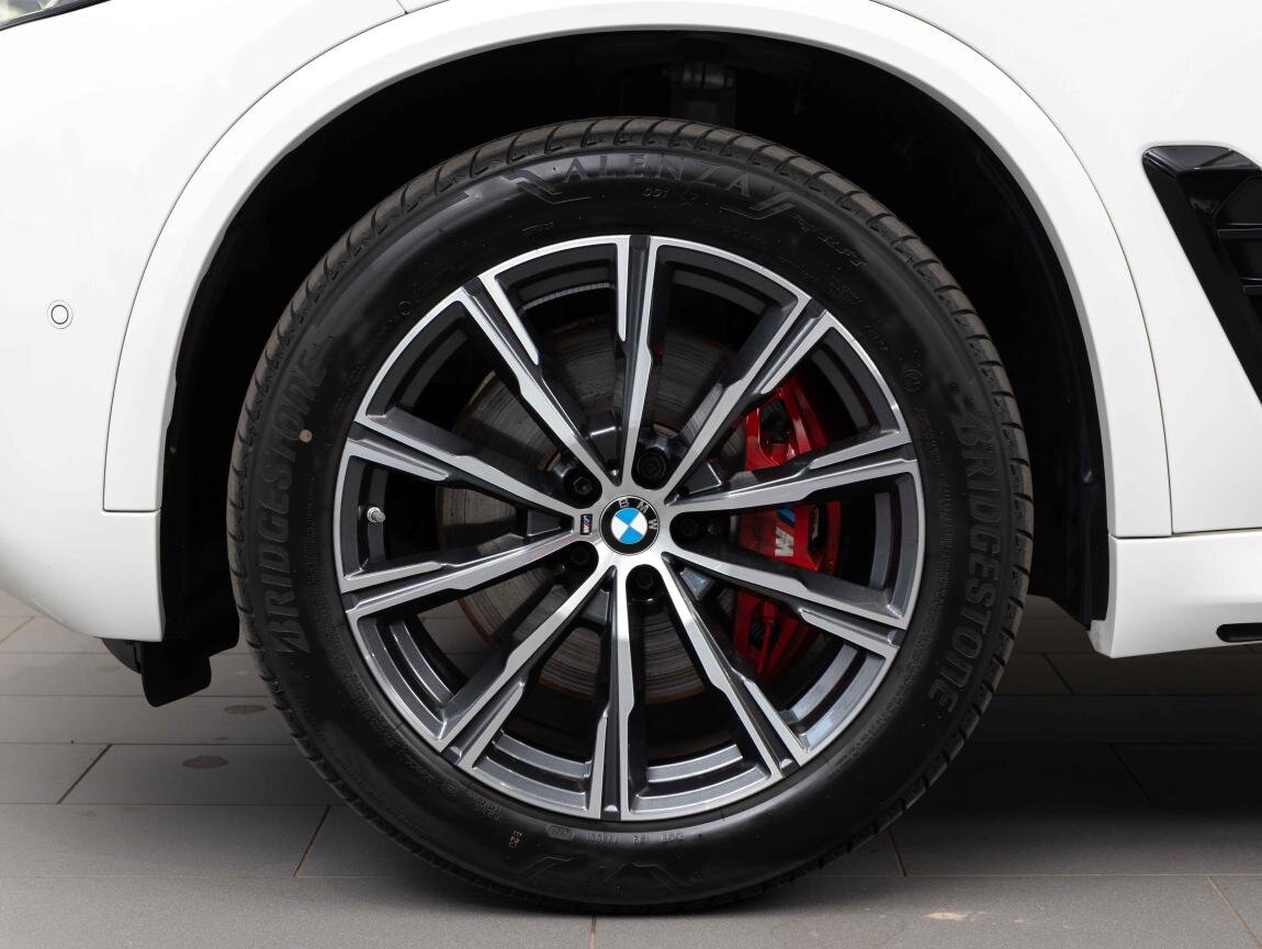 BMW X5 SUV 3,0 l 219 kw