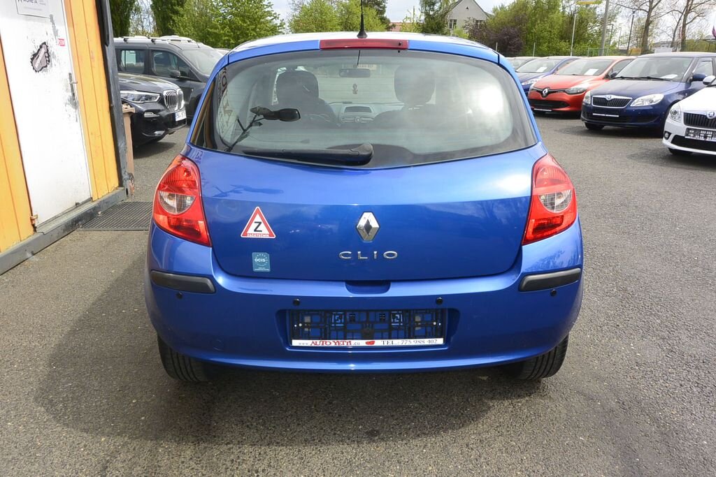 Renault Clio Hatchback 1,1 l 55 kw