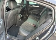 Opel Insignia Hatchback 2,0 l 128 kw