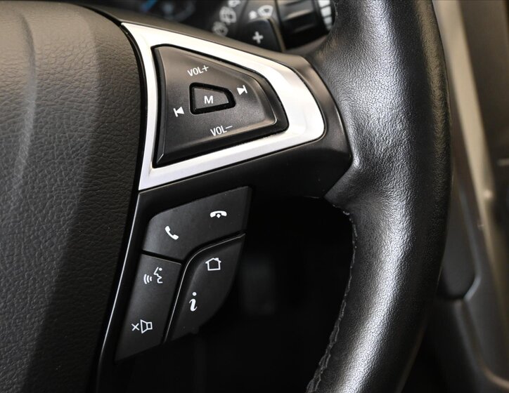 Ford Mondeo Kombi 2,0 l 110 kw