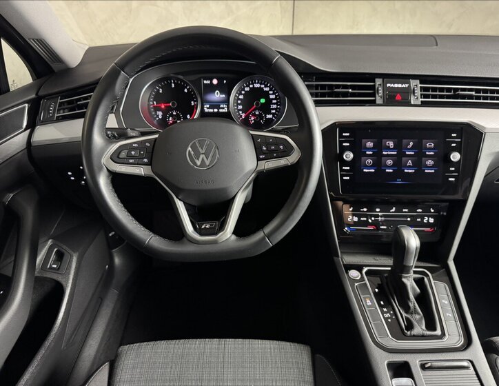 Volkswagen Passat Kombi 2,0 l 110 kw
