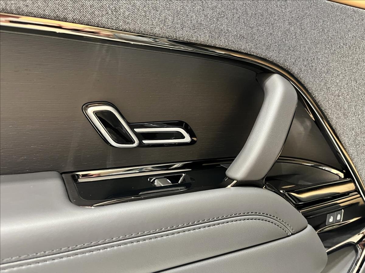 Land Rover Range Rover Sport SUV 3,0 l 221 kw