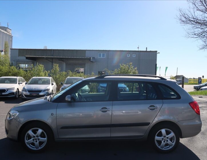 Škoda Fabia Kombi 1,6 l 77 kw