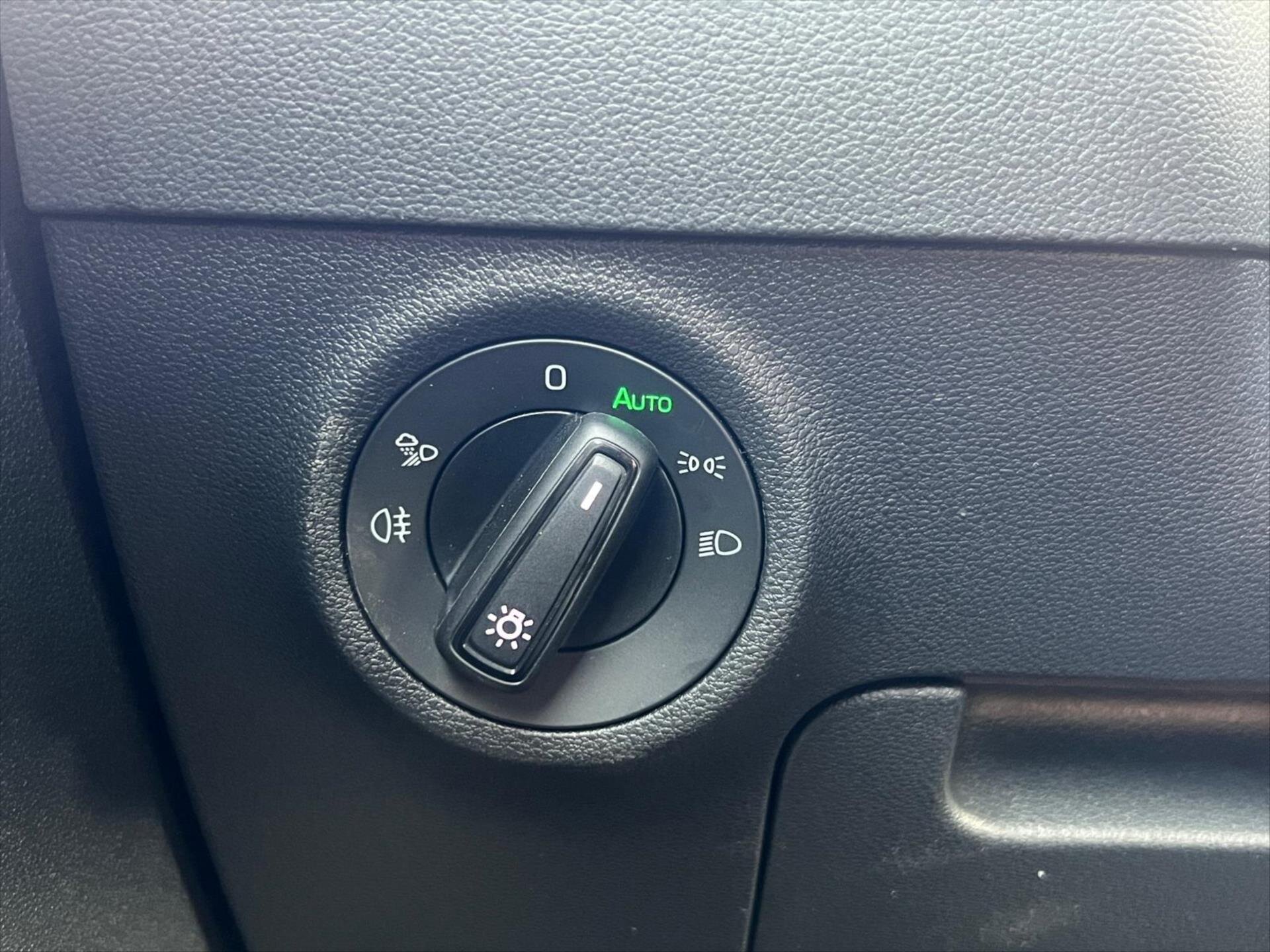 Škoda Karoq Kombi 1,5 l 110 kw