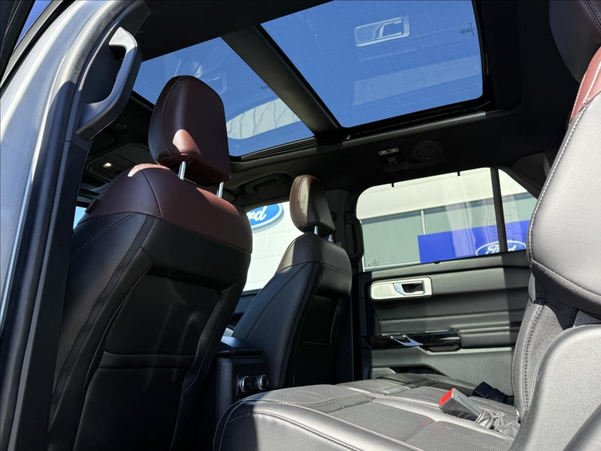 Ford Explorer SUV / Terénní 3,0 l 336 kw