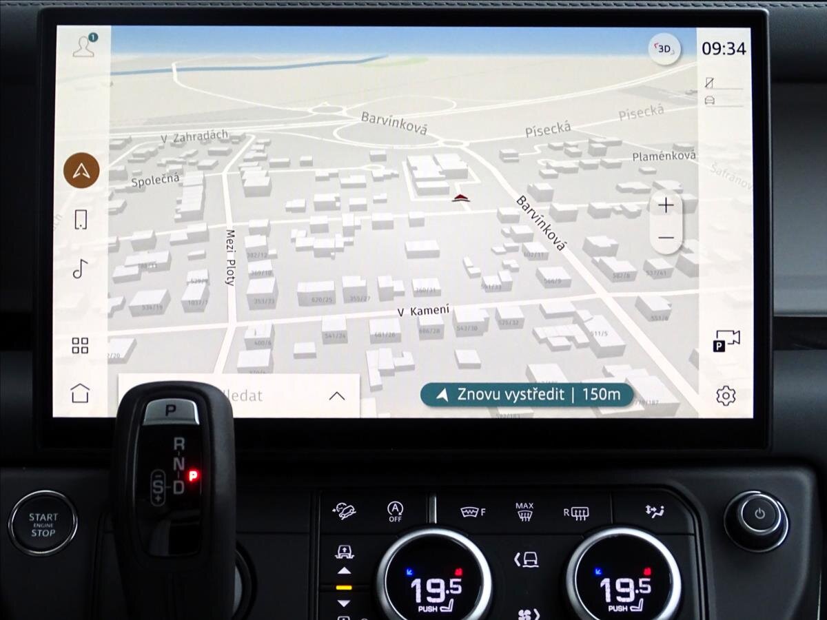 Land Rover Defender SUV / Terénní 5,0 l 313 kw