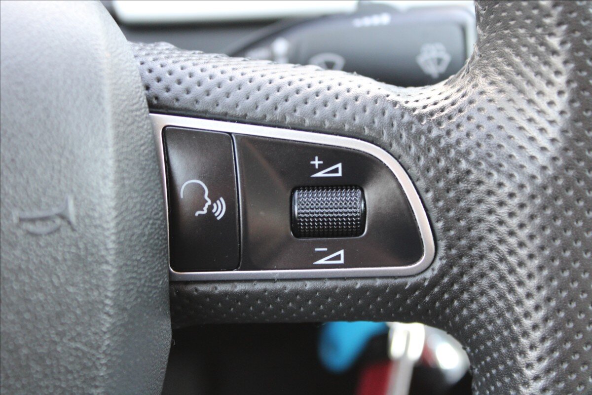 Audi A4 Sedan / Limuzína 1,8 l 118 kw