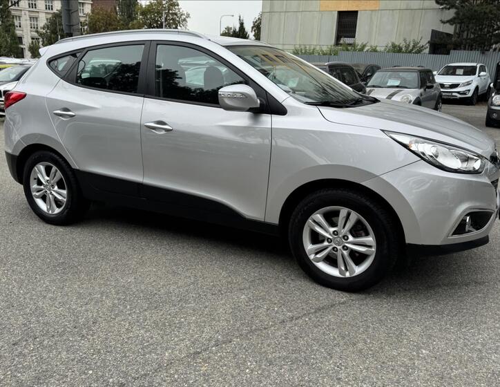 Hyundai ix35 4