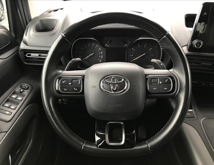 Toyota ProAce City Verso Kombi 1,5 l 96 kw