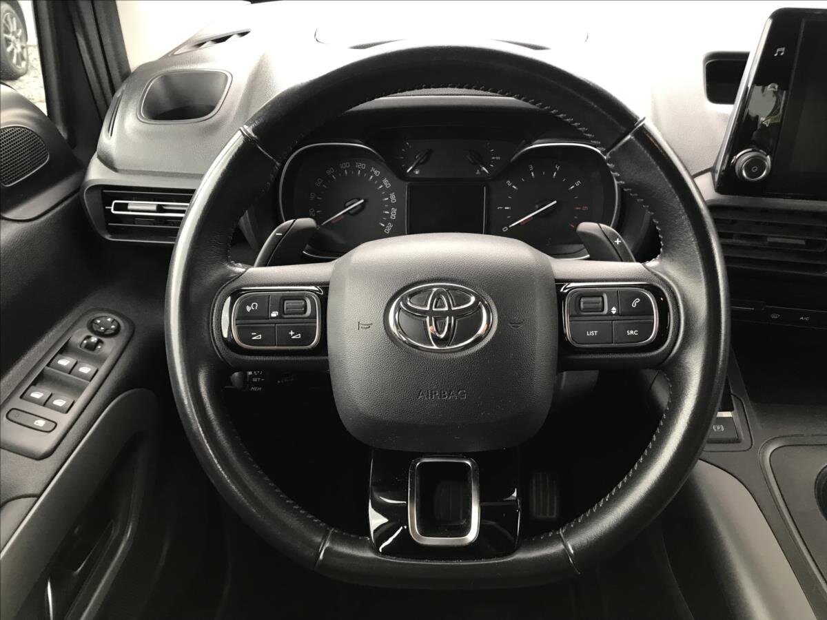 Toyota ProAce City Verso Kombi 1,5 l 96 kw