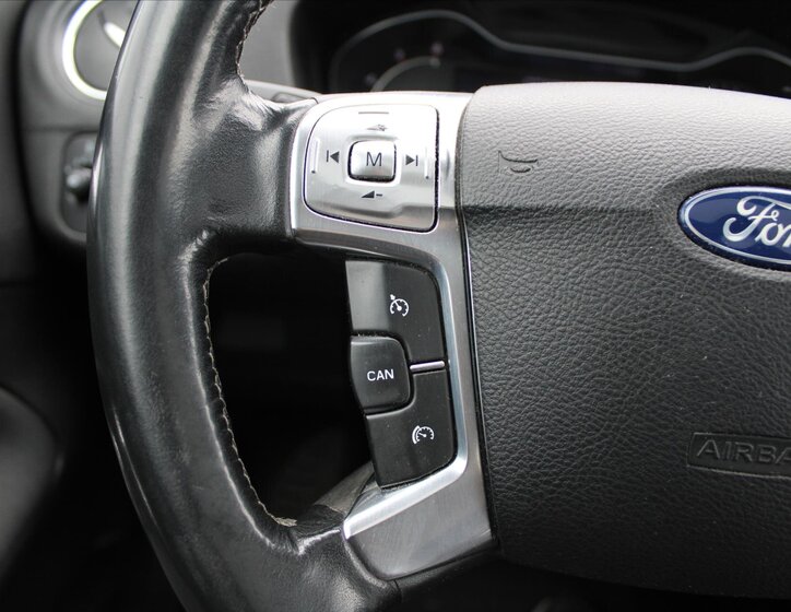 Ford Mondeo Kombi 2,0 l 120 kw