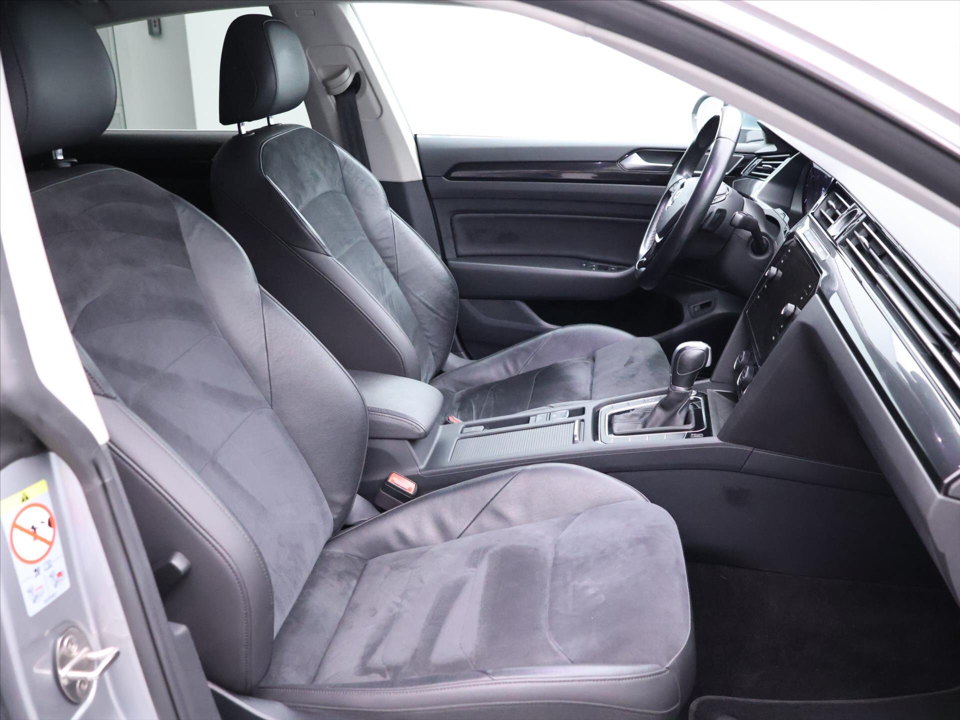 Volkswagen Arteon Liftback 2,0 l 140 kw