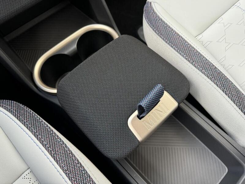 Mini Countryman SUV 2,0 l 160 kw