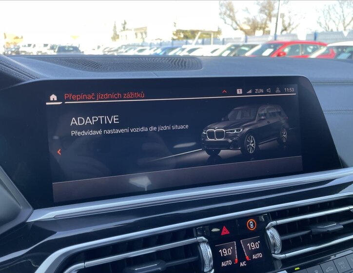 BMW X7 SUV / Terénní 3,0 l 195 kw