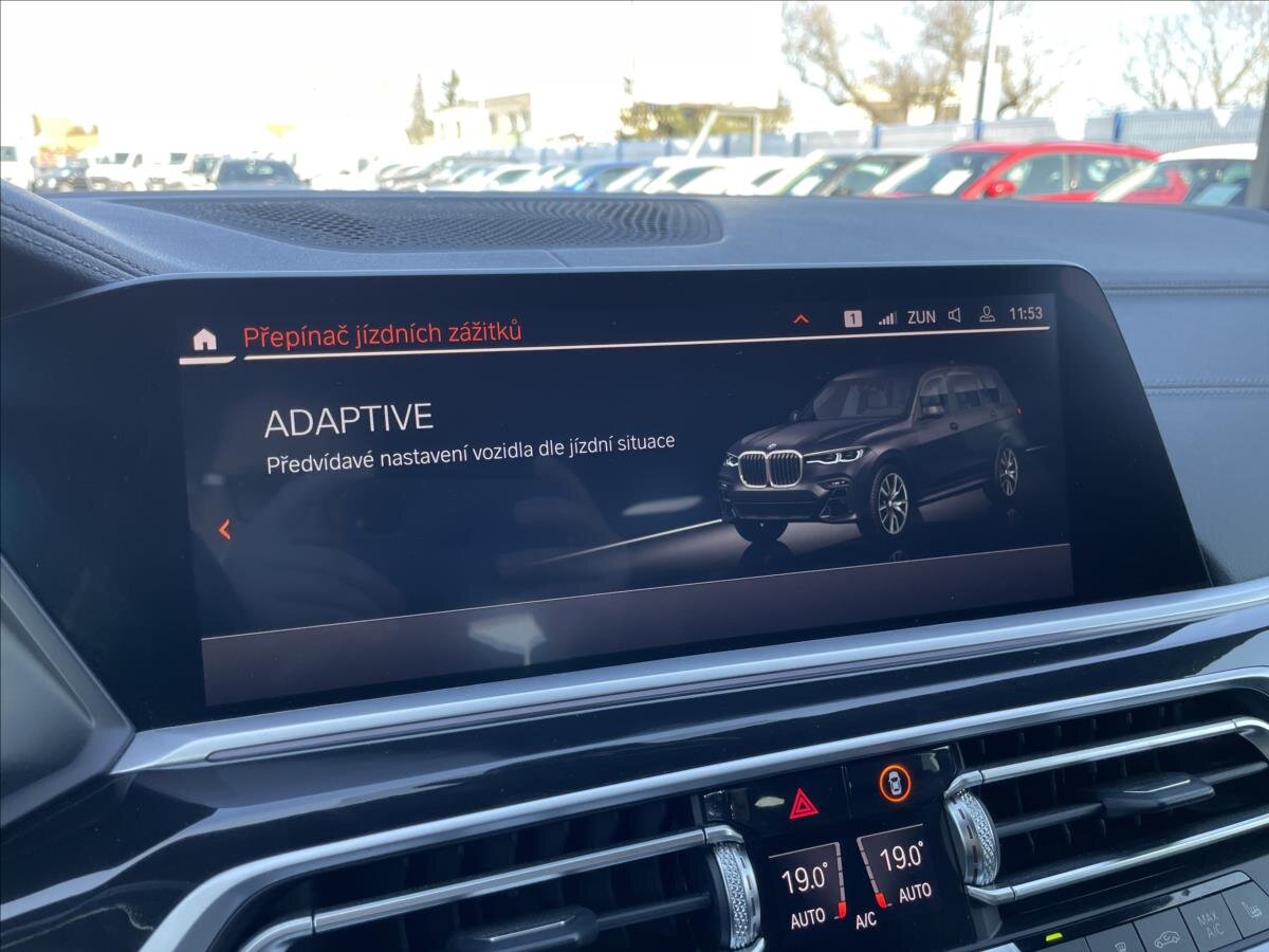 BMW X7 SUV / Terénní 3,0 l 195 kw