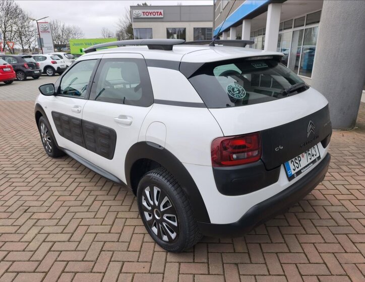 Citroën C4 Cactus Hatchback 1,6 l 73 kw