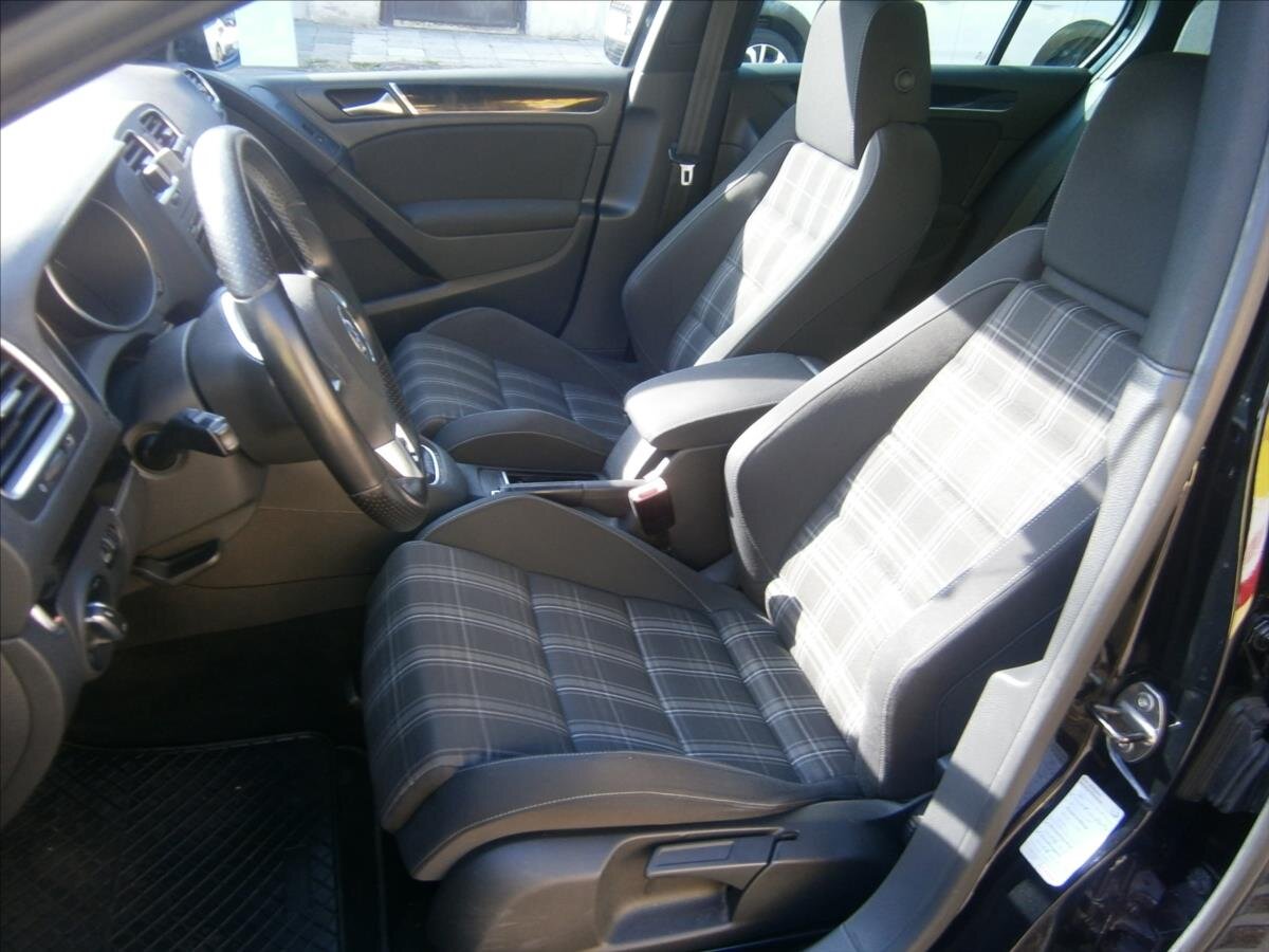 Volkswagen Golf Hatchback 2,0 l 125 kw