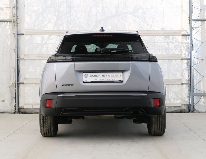 Peugeot 2008 SUV / Terénní 1,2 l 74 kw