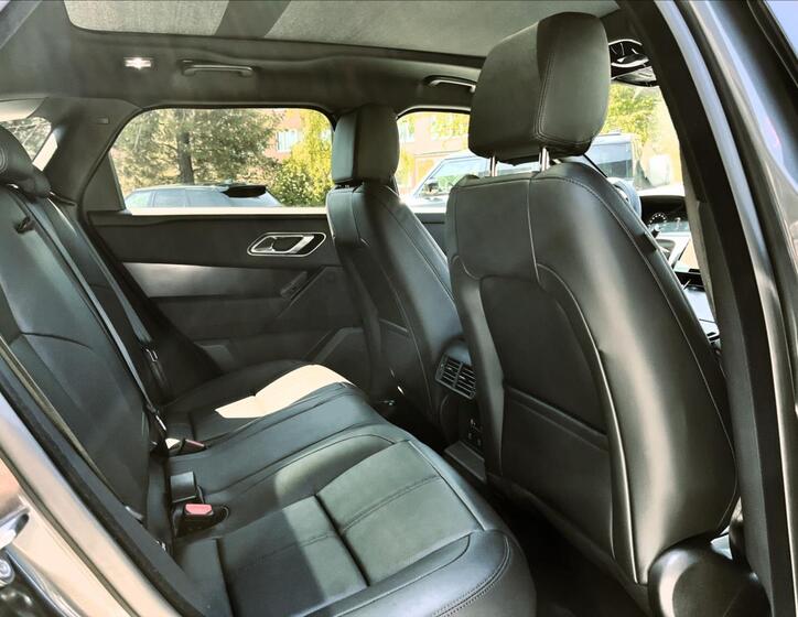Land Rover Range Rover Velar 33