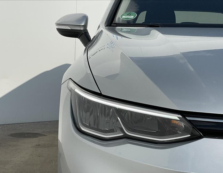 Volkswagen Golf Kombi 1,5 l 96 kw