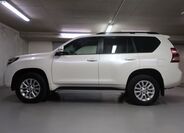 Toyota Land Cruiser 8