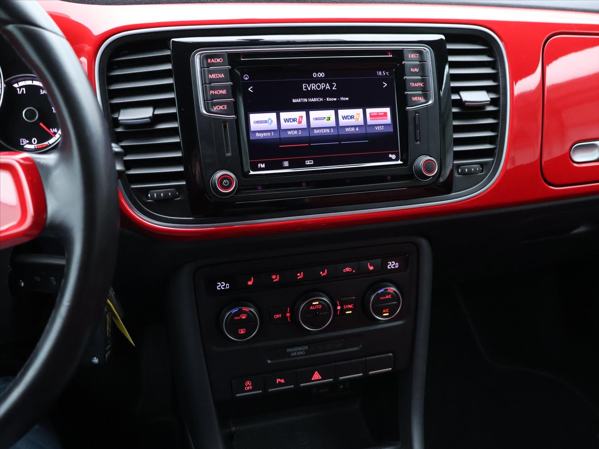 Volkswagen Beetle Hatchback 1,2 l 77 kw