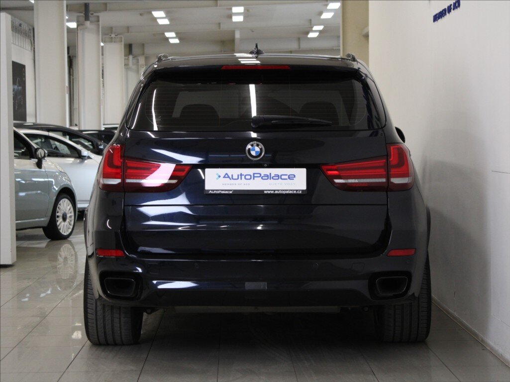 BMW X5 SUV 3,0 l 280 kw