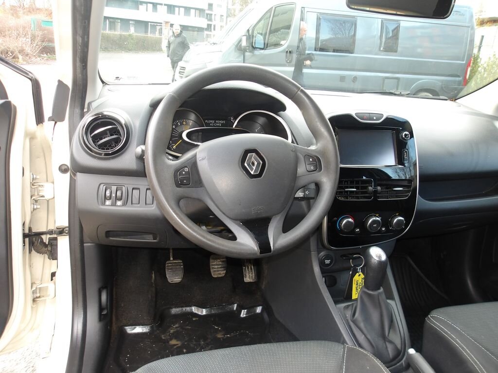 Renault Clio Hatchback 1,1 l 54 kw