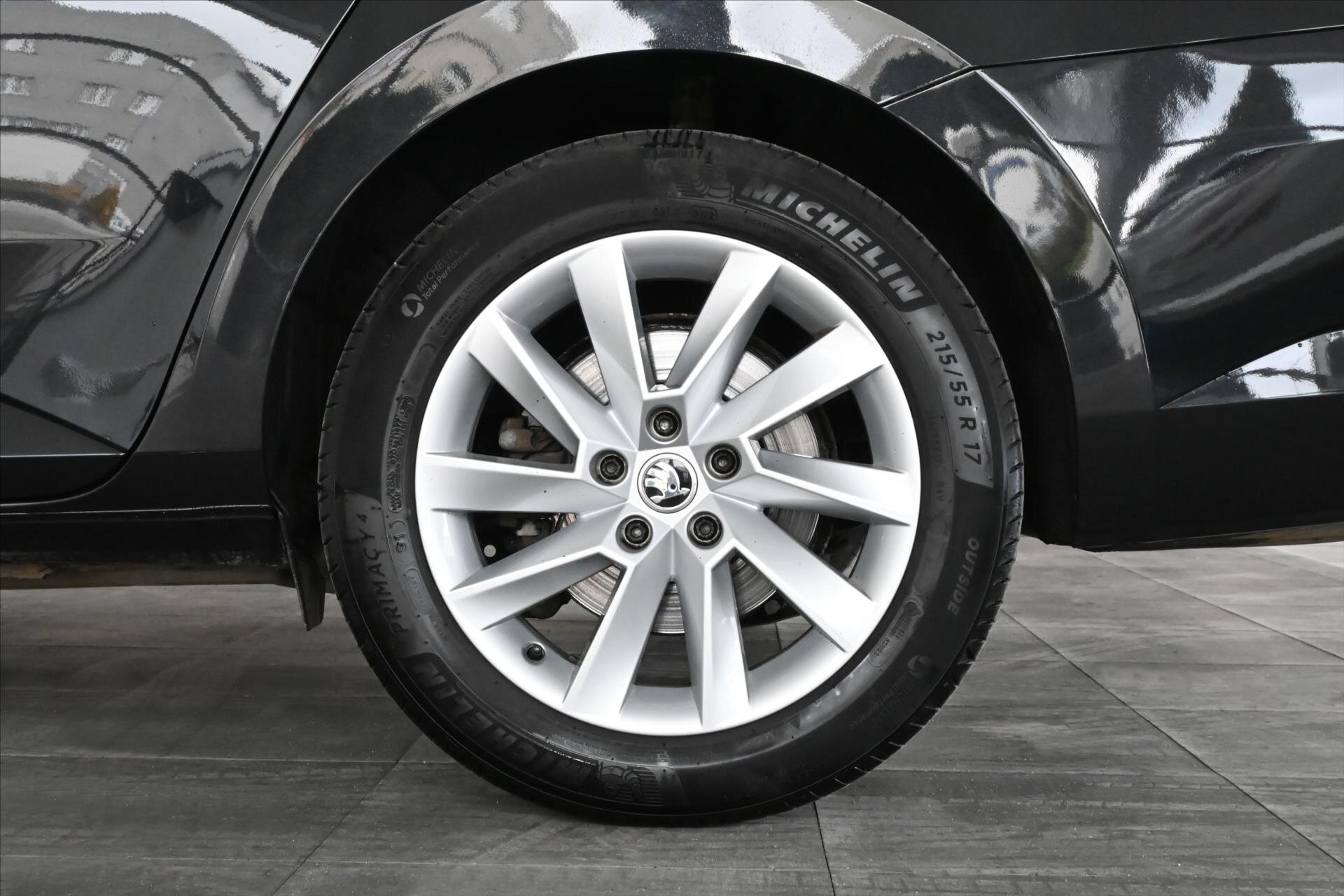 Škoda Superb Kombi 2,0 l 110 kw