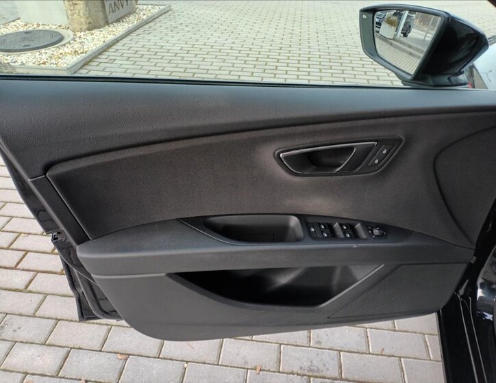 Seat Leon Hatchback 1,4 l 90 kw