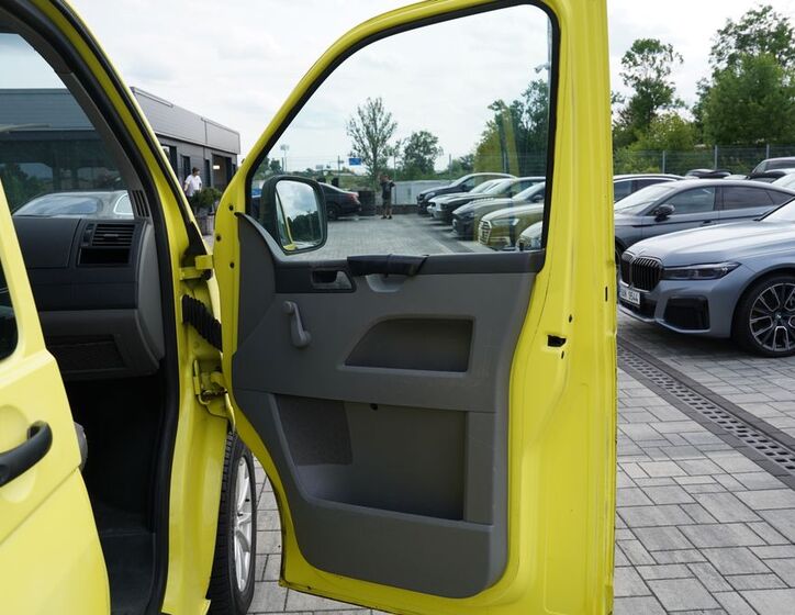 Volkswagen Caravelle 20