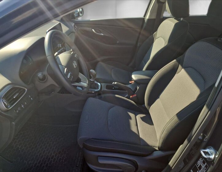 Hyundai i30 Kombi 1,5 l 70 kw