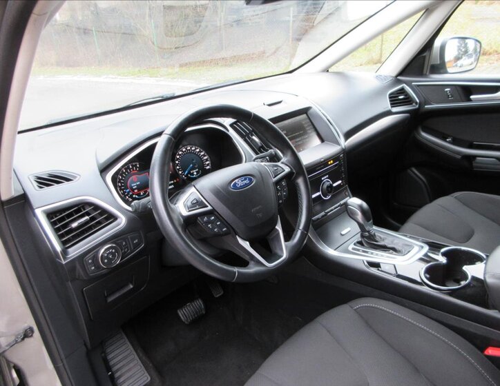 Ford S-MAX Hatchback 2,0 l 132 kw