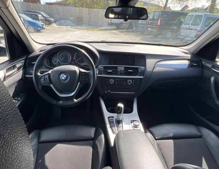 BMW X3 SUV / Terénní 3,0 l 190 kw
