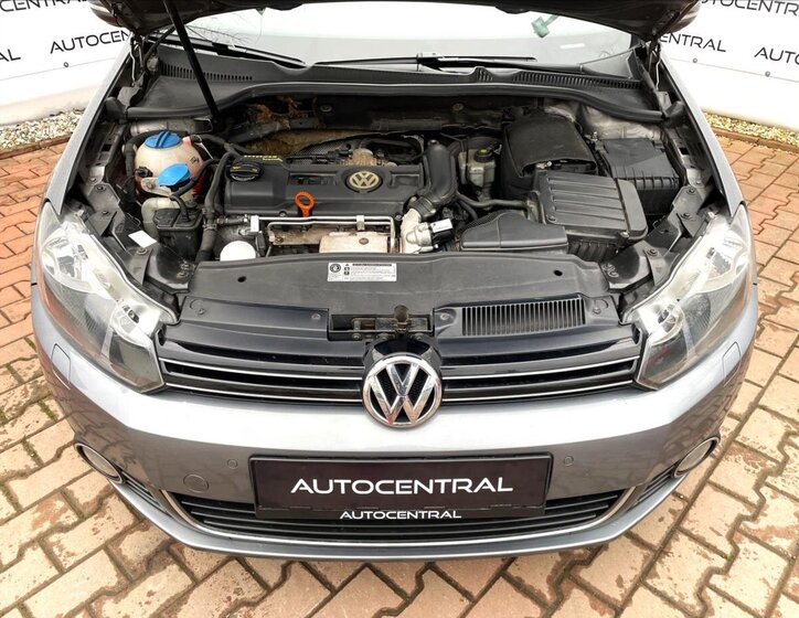 Volkswagen Golf 8