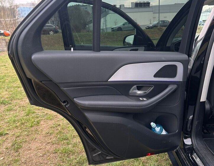 Mercedes-Benz GLE Kombi 3,0 l 270 kw