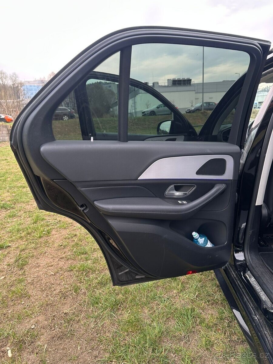 Mercedes-Benz GLE Kombi 3,0 l 270 kw