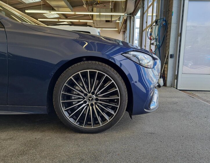 Mercedes-Benz Třídy C 22