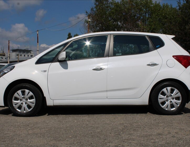 Hyundai ix20 Hatchback 1,4 l 66 kw