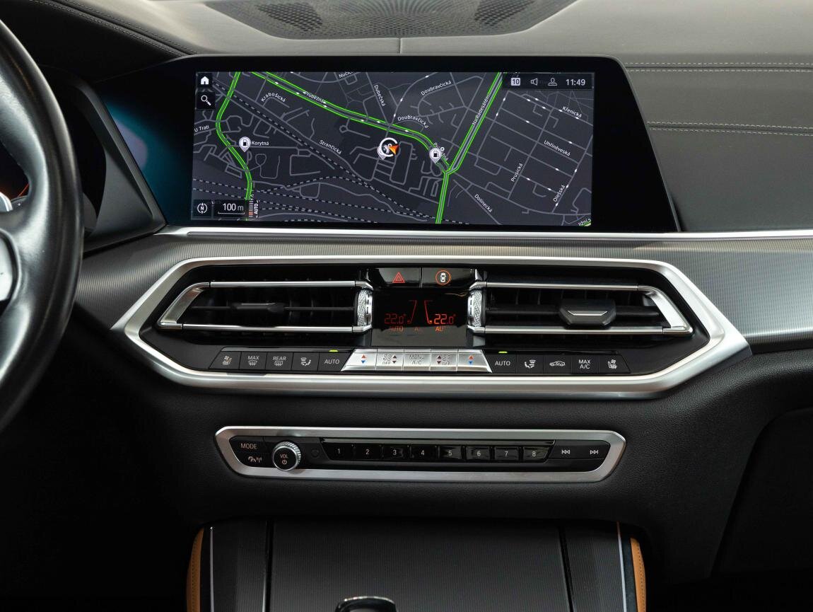 BMW X5 SUV 3,0 l 250 kw