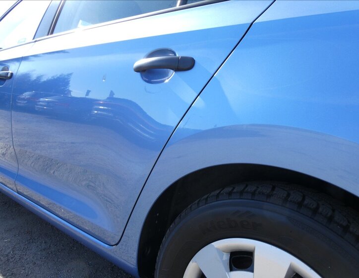 Škoda Rapid Liftback 1,2 l 63 kw