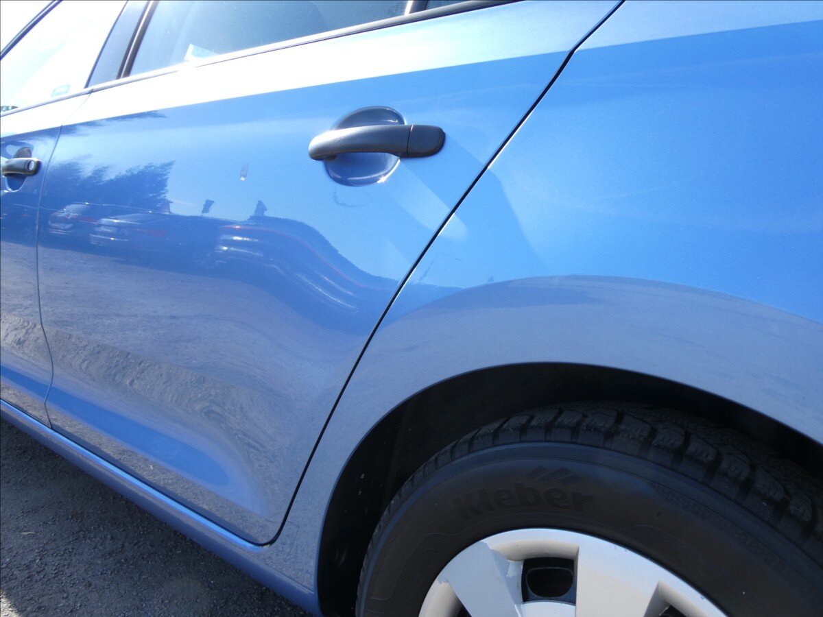 Škoda Rapid Liftback 1,2 l 63 kw