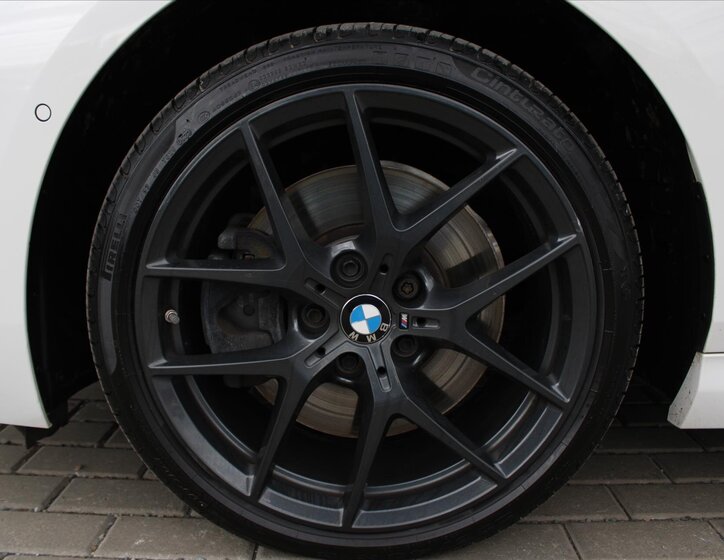 BMW Řada 2 Sedan 2,0 l 140 kw