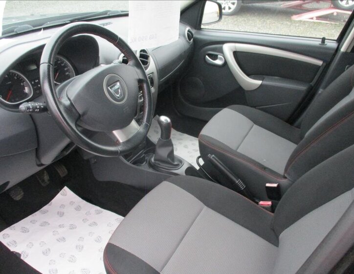 Dacia Duster SUV 1,6 l 77 kw