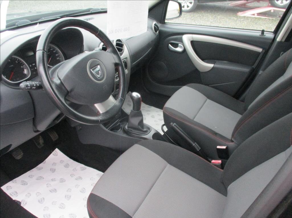 Dacia Duster SUV 1,6 l 77 kw