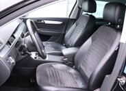 Volkswagen Passat 11