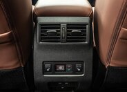 Mitsubishi Outlander 24