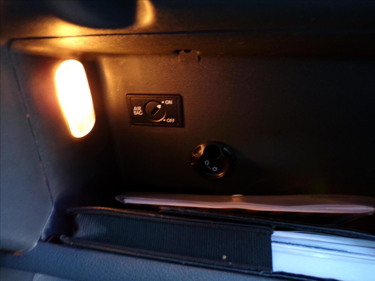Volkswagen Touran Kombi 2,0 l 103 kw